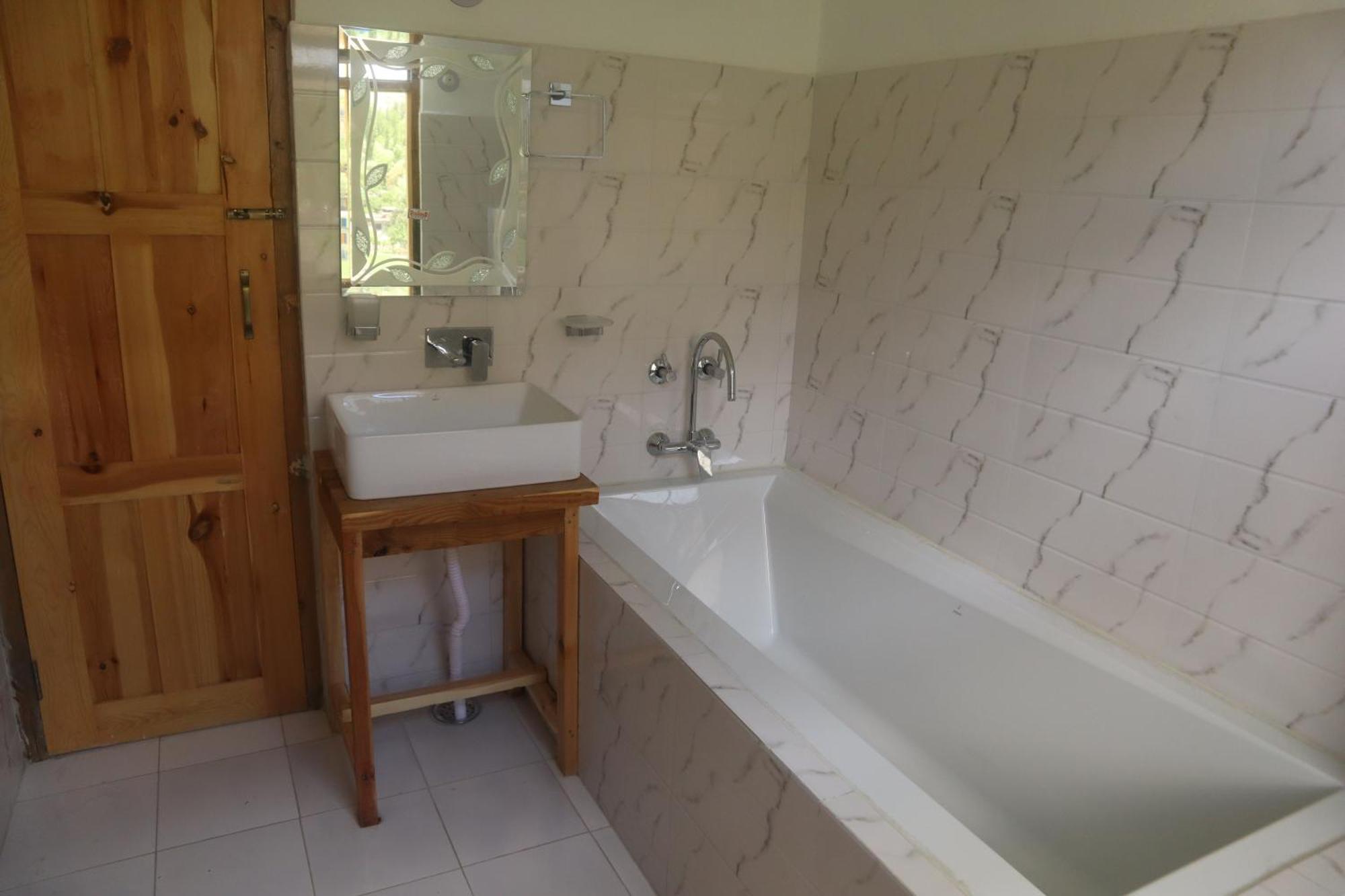 Hotel Duktuk Turtok Экстерьер фото